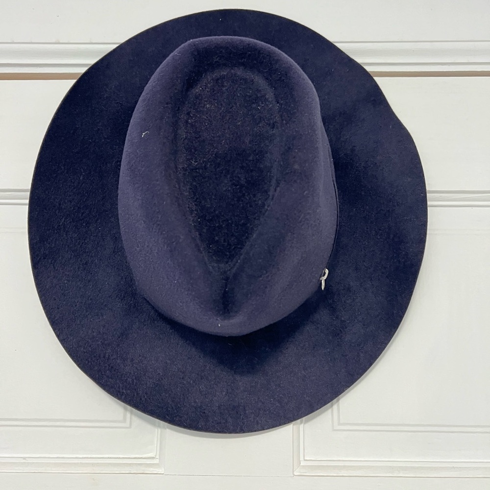 Stylish Hat - image 1